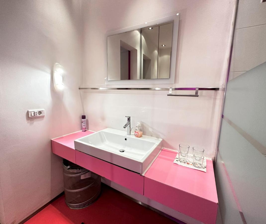 Charming Starry Night Apartment Ljubljana Eksteriør billede